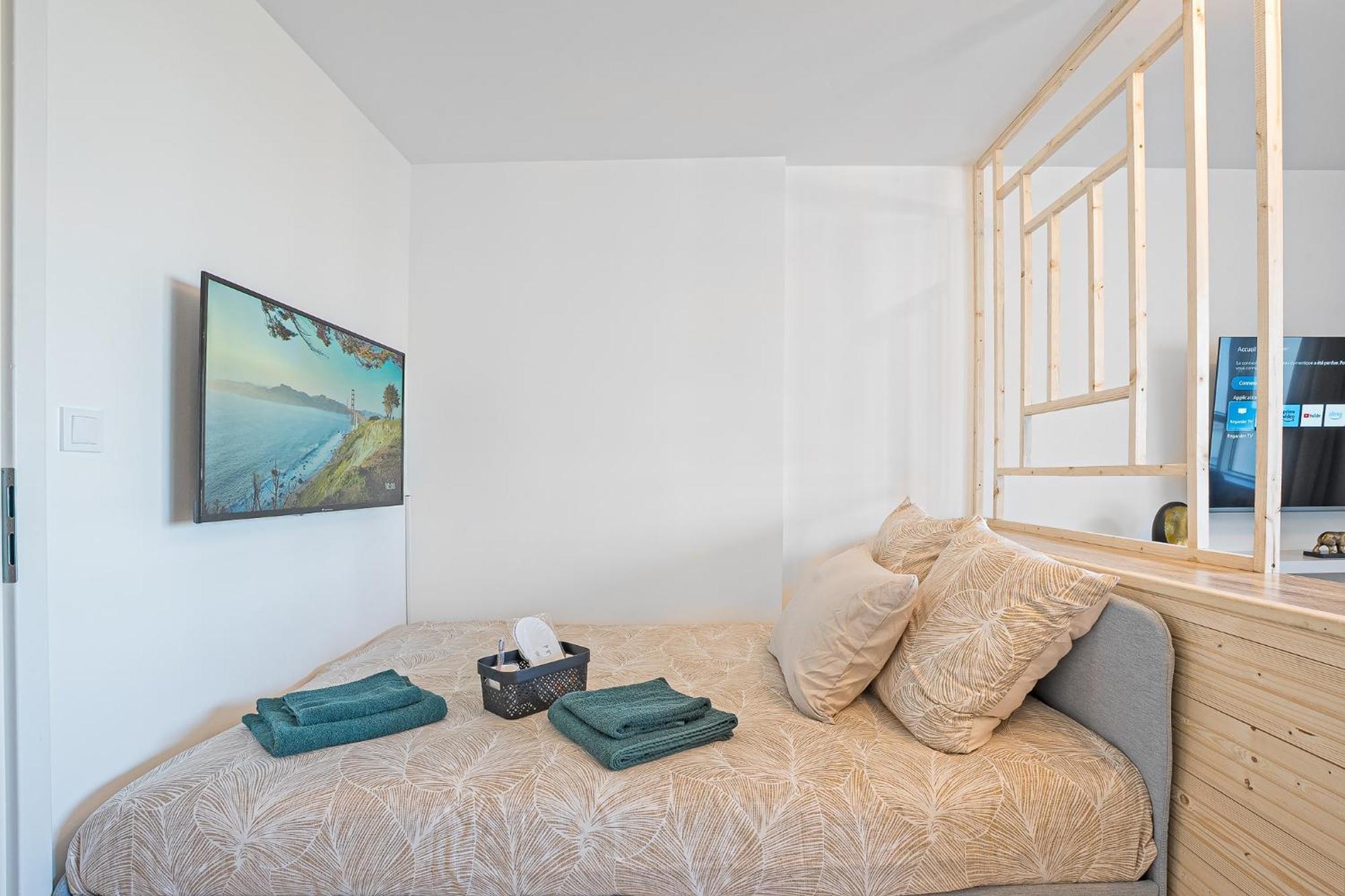 Appartement Le Cookie - 4 Pers' - 2 Lits - Gare 50m - Parking *